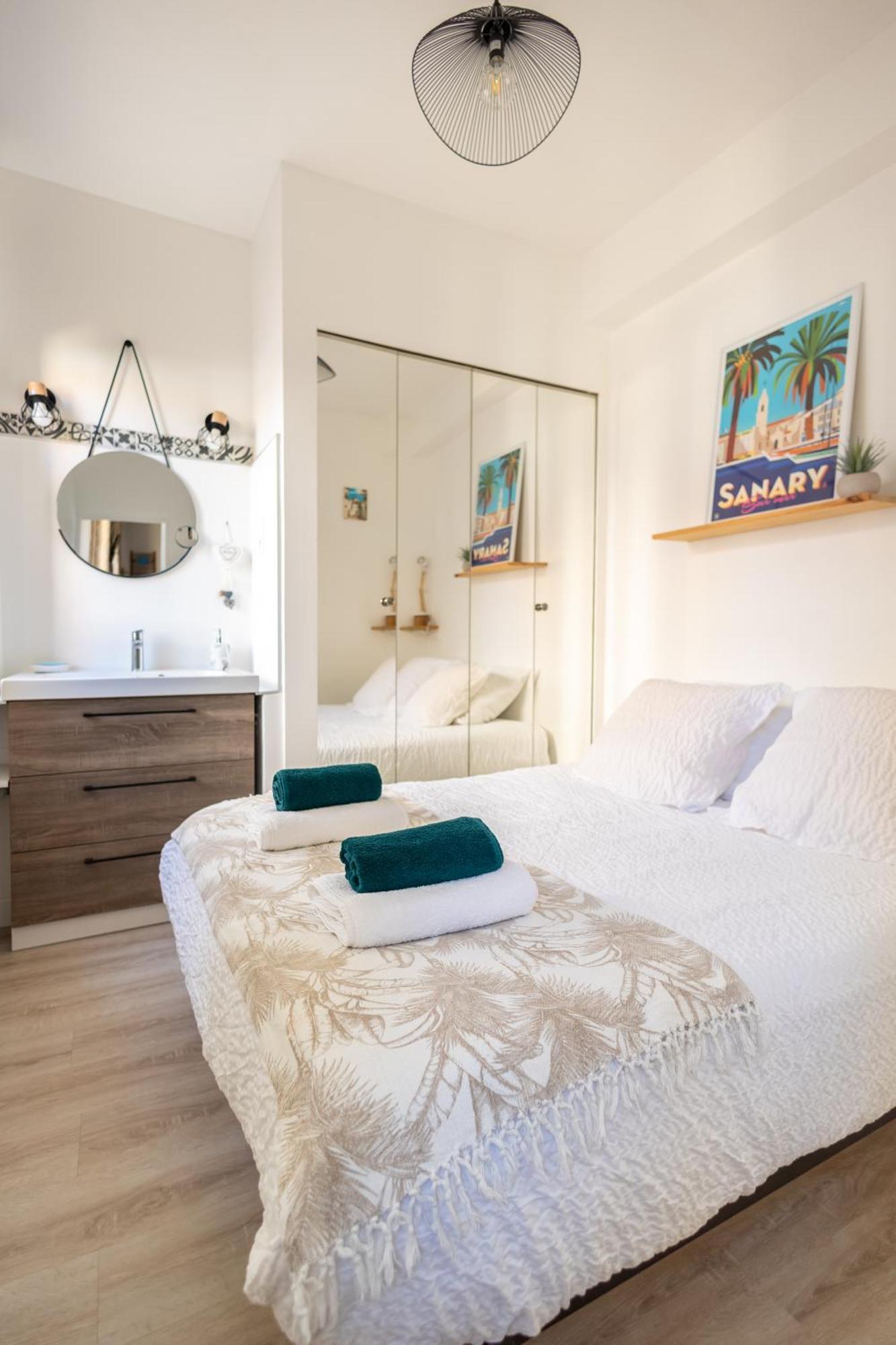 Escapade Au Coeur De Sanary Apartment Luaran gambar